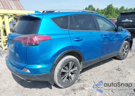 2018 Toyota Rav4 Xle z USA, uszkodzony, nr VIN JTMRFREV3JD248803